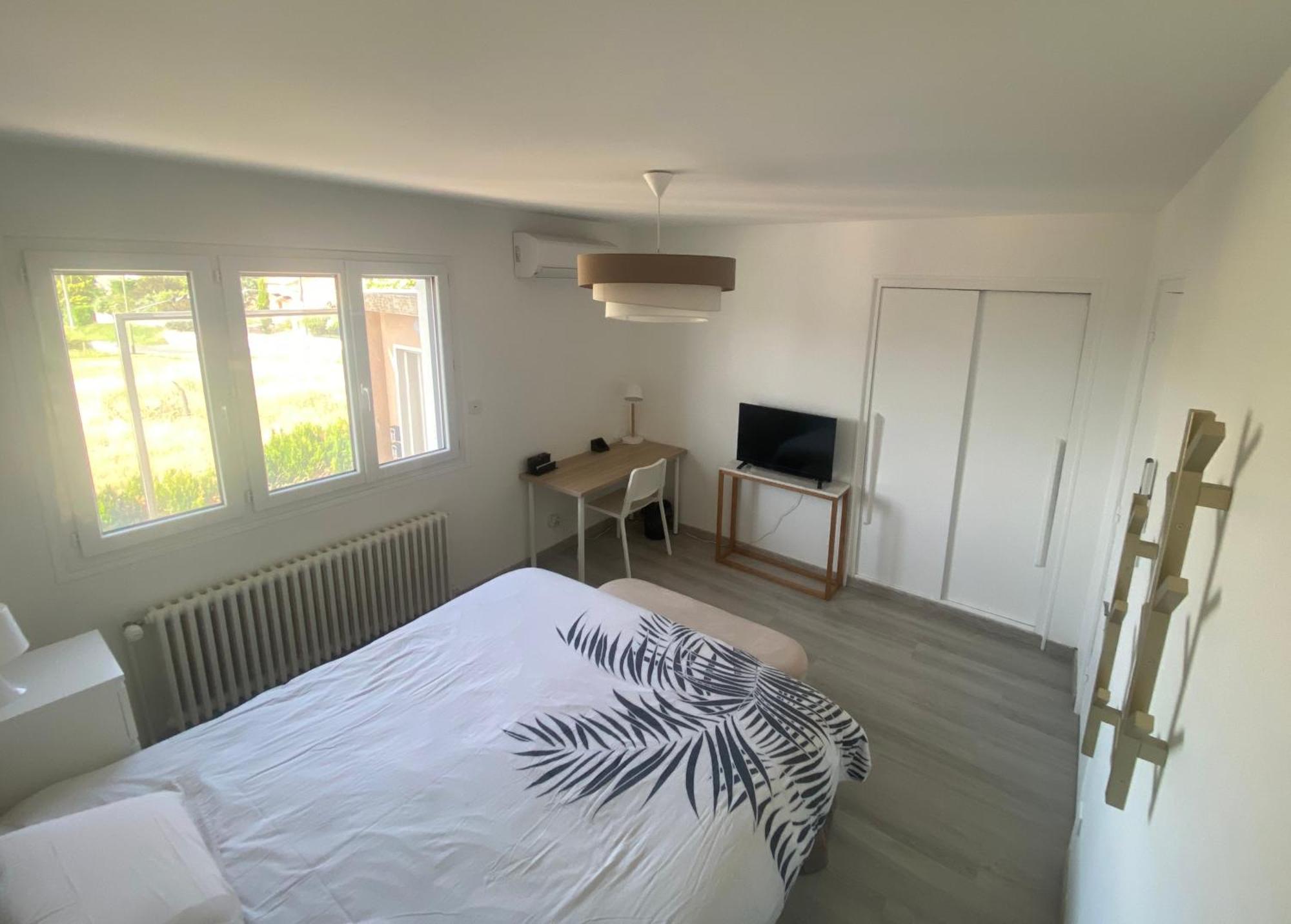 Chambre Dans Logement Partage Chez L Habitant Avec Piscine De 1 A 3 Chambres Grieges Szoba fotó